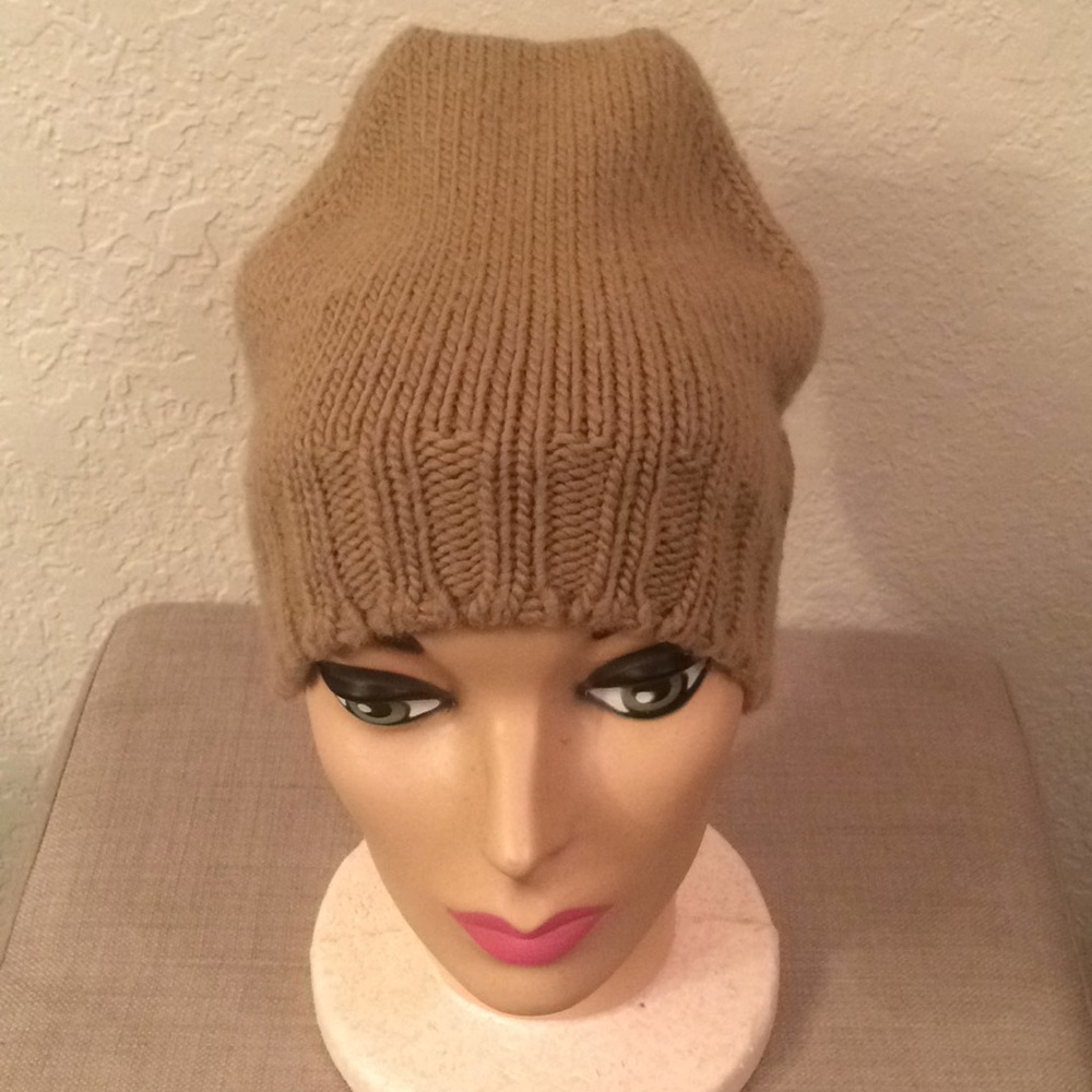 Dolce & Gabbana camel color hat